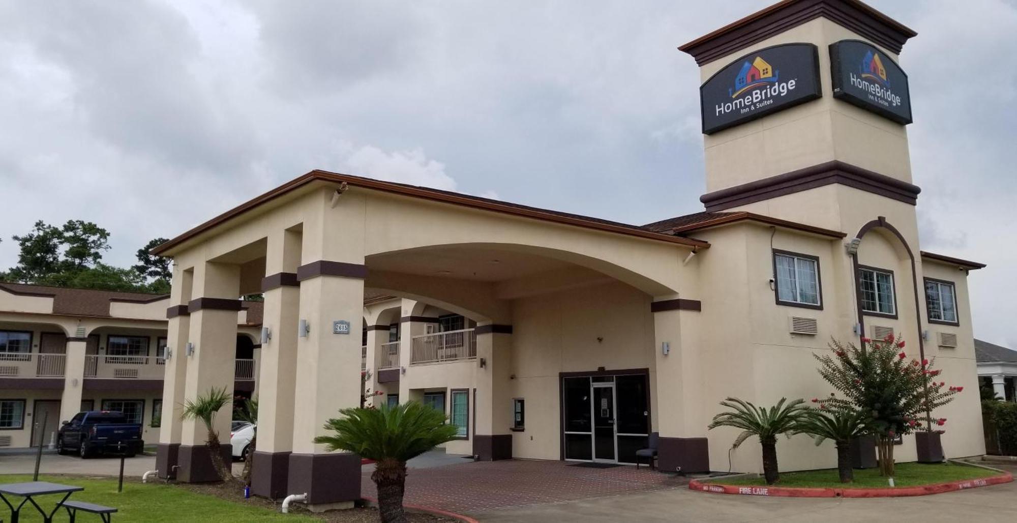 בומונט Homebridge Inn And Suites מראה חיצוני תמונה